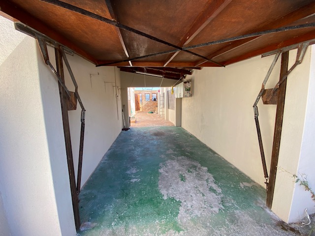 2 Bedroom Property for Sale in Strandfontein Village Western Cape